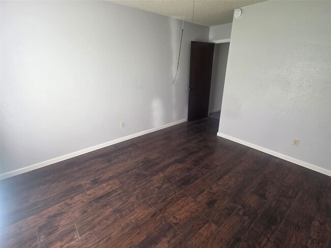 Photo - 11119 Sageburrow Dr