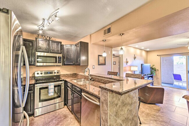 602 North May-SI ID1545661P