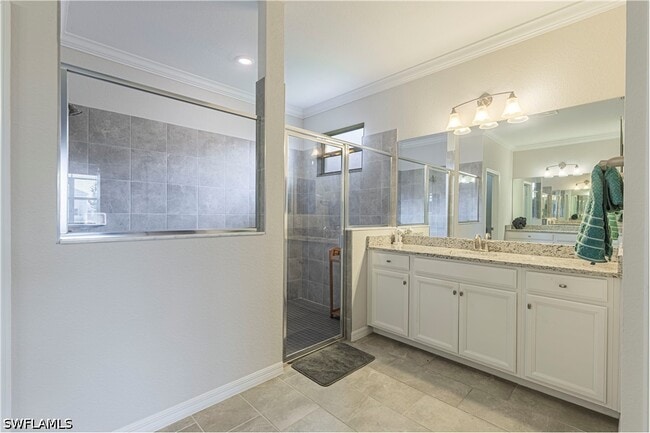 Photo - 2079 Vermont Ln