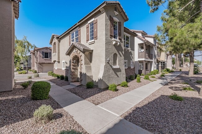 Photo - Newly updated townhouse with 2 car garage!
