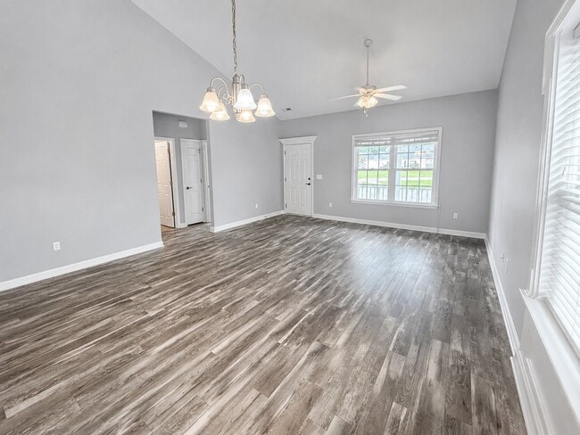 Photo - 264 Archdale St