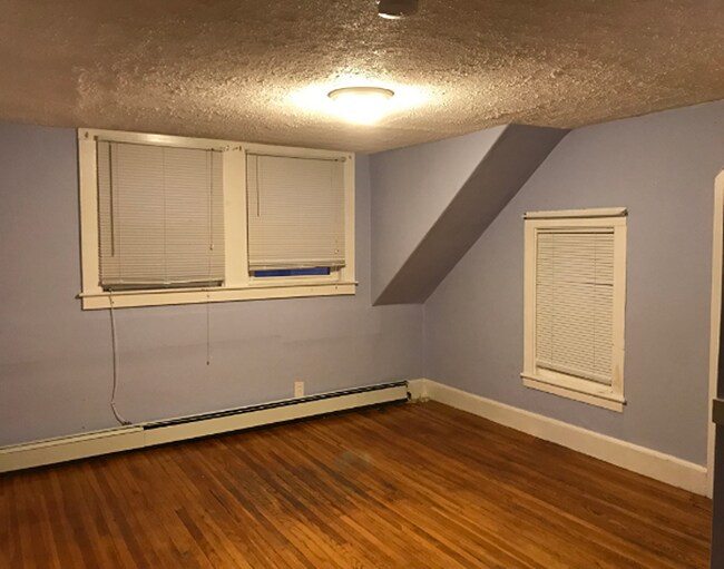 Photo - 24 Rockingham St Unidad Apt 2