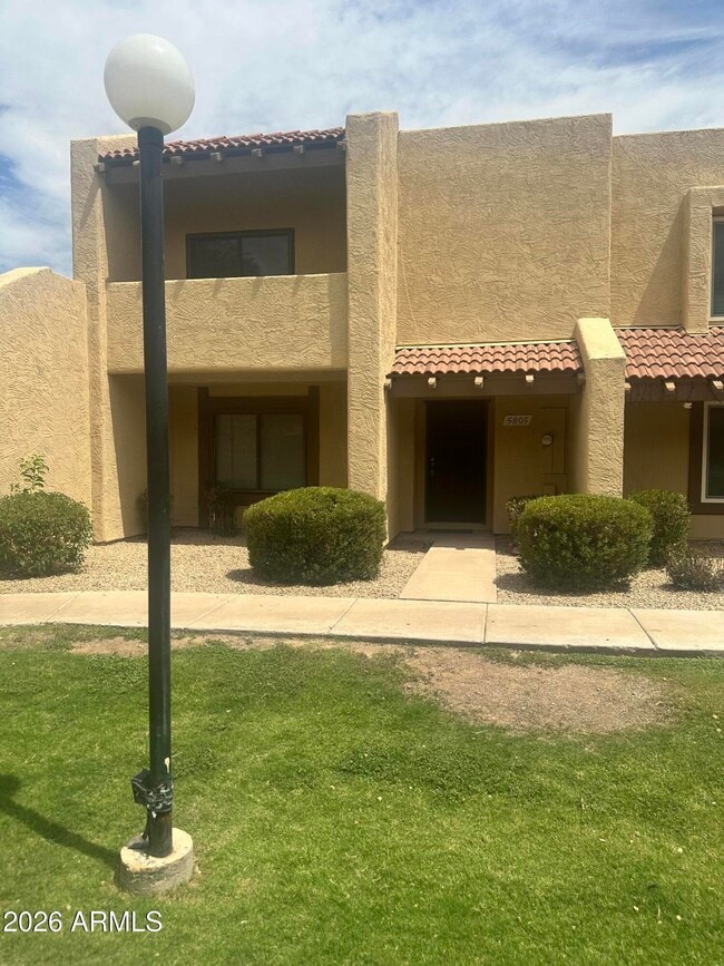 Building Photo - 5805 W Evans Dr
