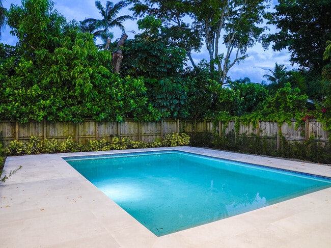 Photo - 6500 SW 84th St