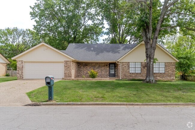 Building Photo - Beautiful 3 Bed 2 Bath Home for Rent in Fo...
