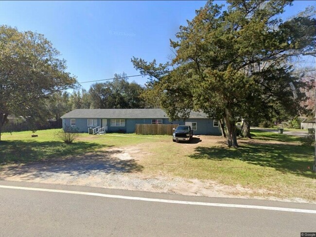 8701 Fowler Ave Unit 3