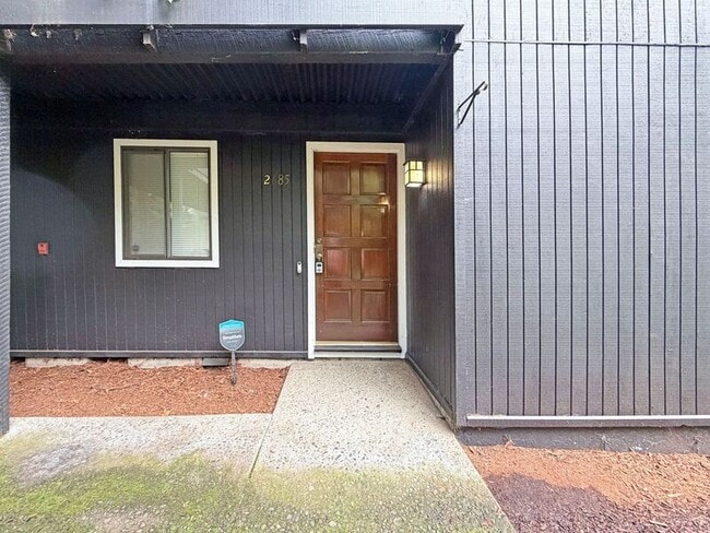 Photo - 2685 Woodstone Pl