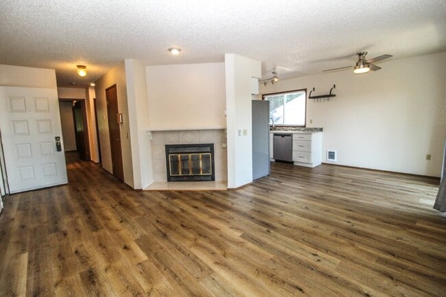 Photo - 12717 NE 170th Ln