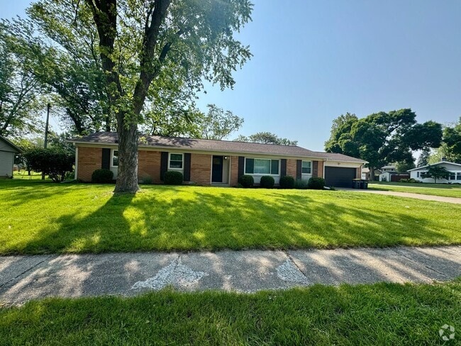 Building Photo - West Lafayette Schools Beautiful Home, Sho...