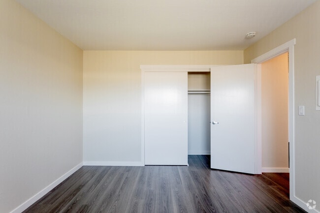 1HAB, 1BA - Verona Gardens