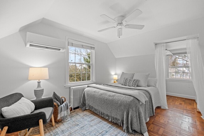 Photo - 1700 Dewitt Ave Unit 3