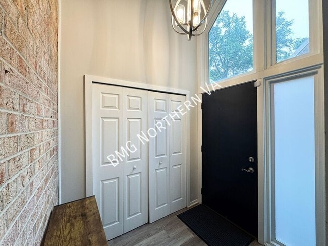 Photo - 1476 Greenmont Ct
