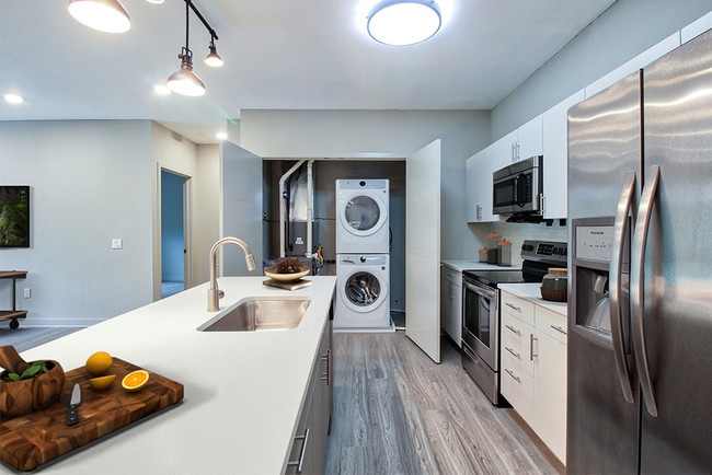 933 the U Apartment Homes