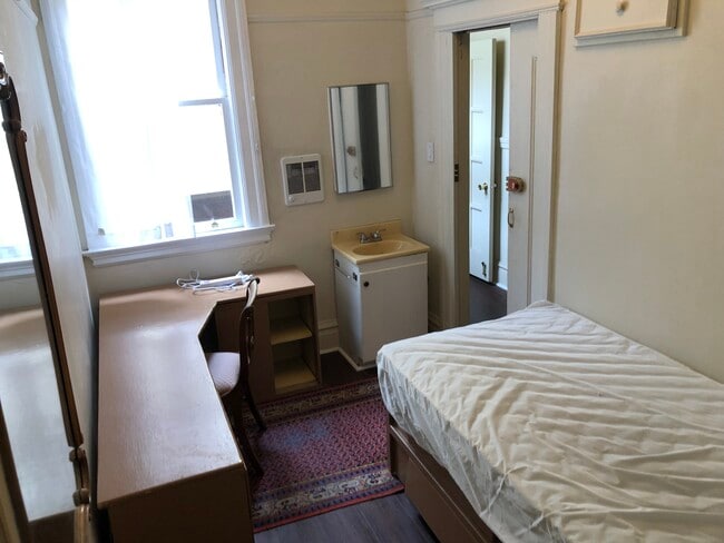 Photo - 1944 Fell St