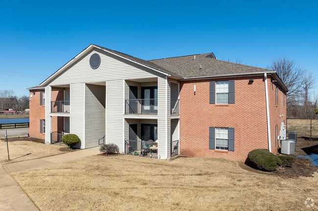 Photo - The Trace at 161