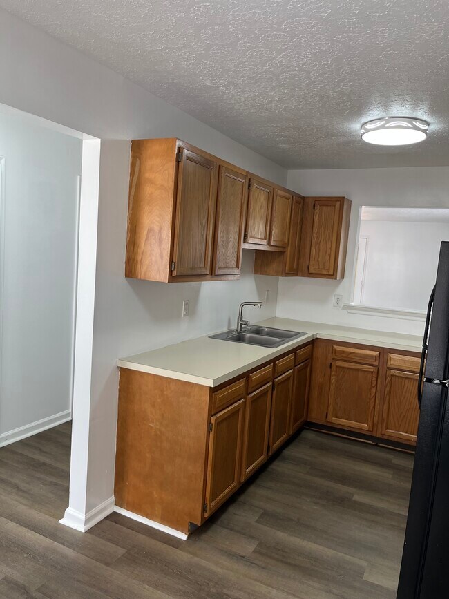 Photo - 102 Gateway Dr
