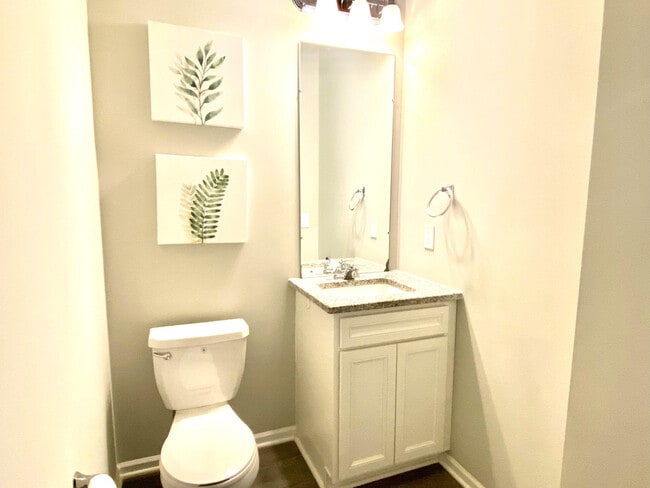 Photo - 2835 Dillon Dr