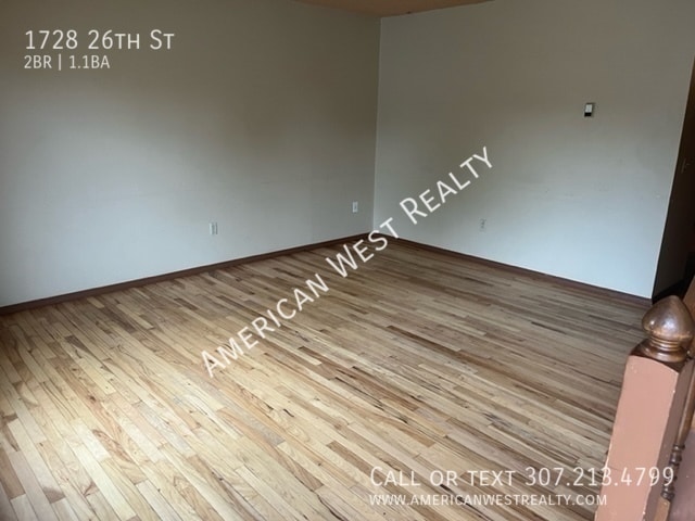 Photo - 1728 26th St