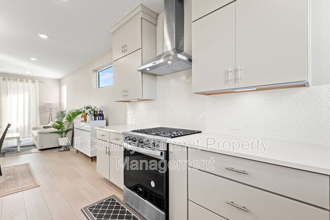 Photo - 12014 Octave Ave