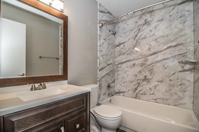 Photo - Verano Oaks Apartments