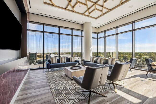 Photo - 9757 Katy Fwy Unit 323