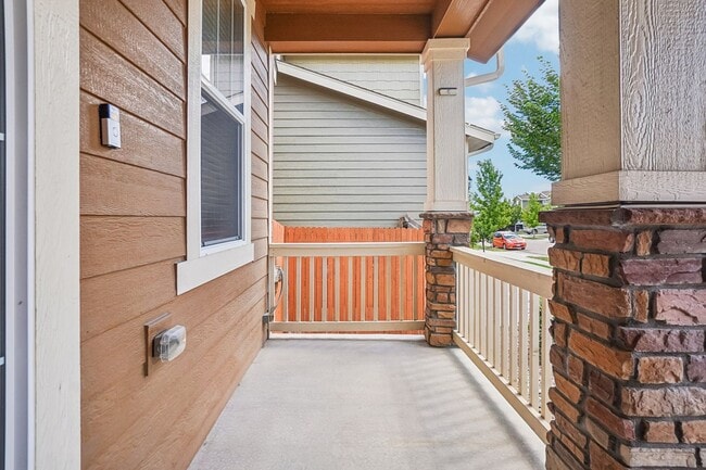 Photo - Luxurious Living: 2,367 Sq Ft Home with 4 Baths in Prime Location