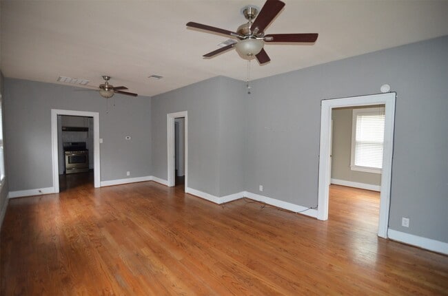 Photo - 321 Dorchester St