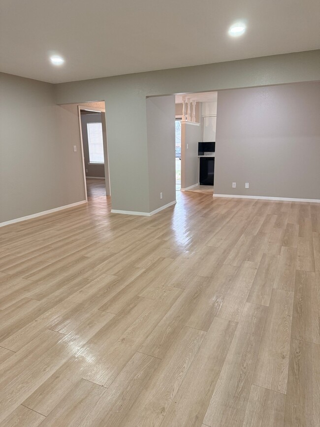 Photo - 2314 S 84th E Ave