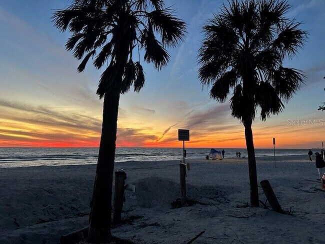 Photo - 8050 Bayshore Dr