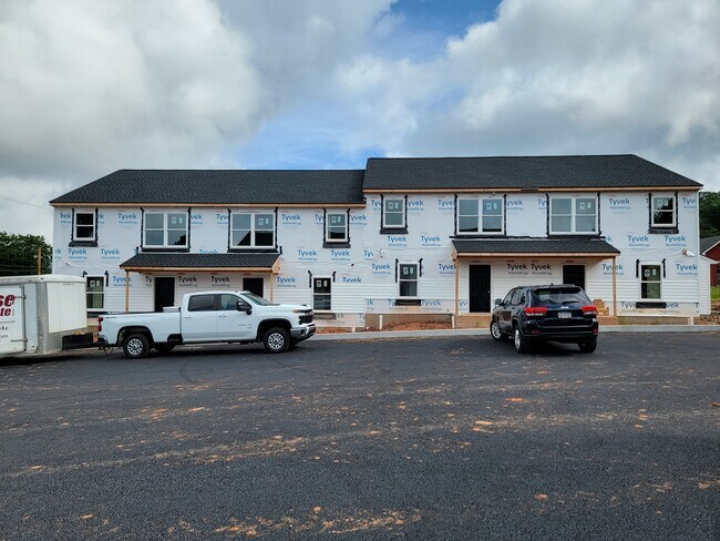 Photo - 1334 Reading Rd Townhome