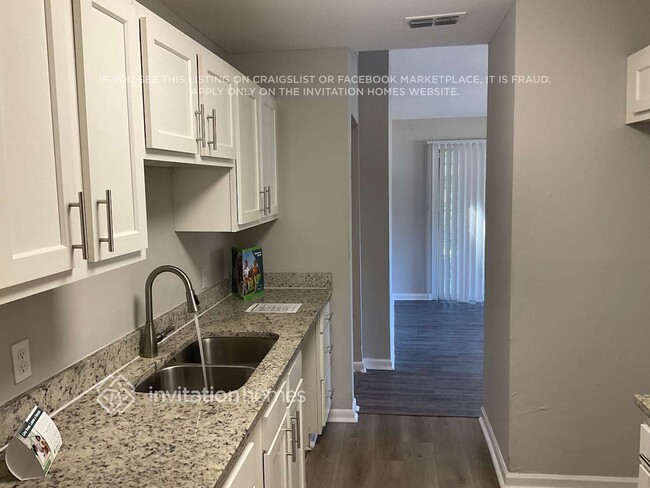 Photo - 4914 Donnybrook Ave