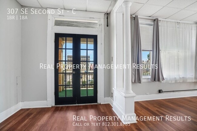 Photo - 307 SE Second St-C Unit C