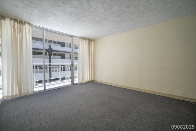 Photo - $2,500/mo / 2BR / 1BA • 755 SF • 1 Assigne...