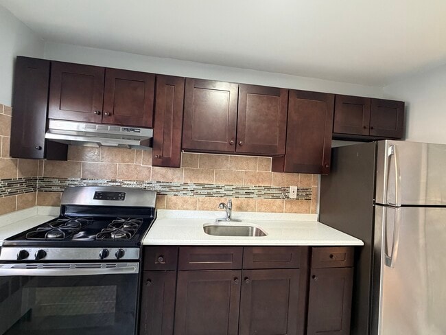 Photo - 353 S Center St Unit 8B