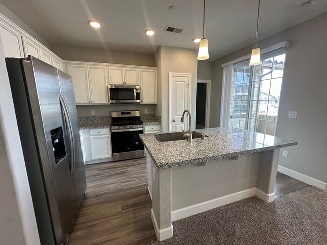 Photo - 1780 Dark Horse Rd