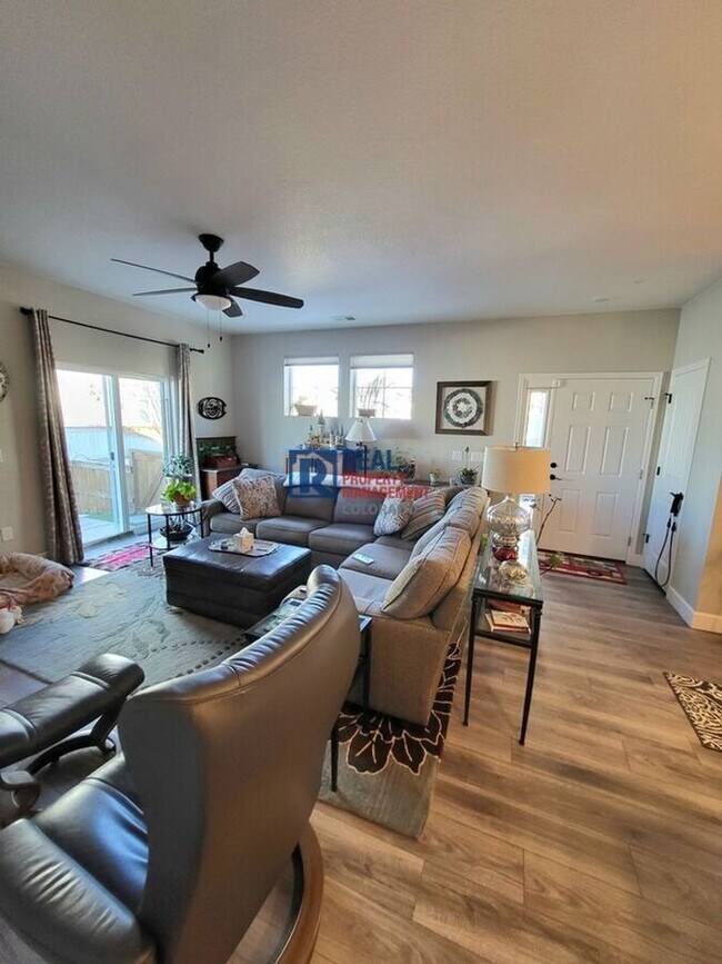 Photo - 24856 E Calhoun Pl