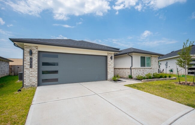 Photo - 29535 Paytons Park Ct