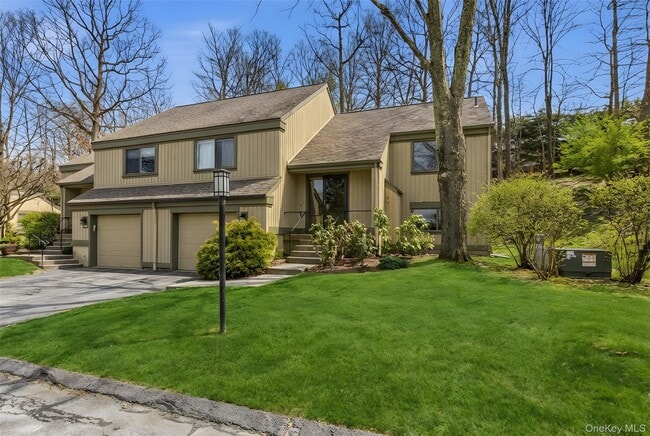 Photo - 504 Heritage Hls Unit B