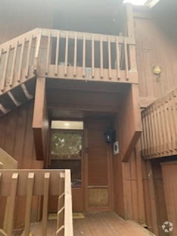 Building Photo - 123 Lakeside Villa Unit 123 Rental