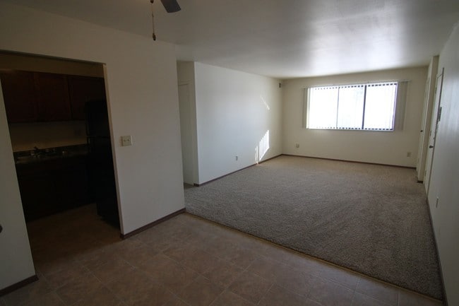 Wyndham Place Apartments