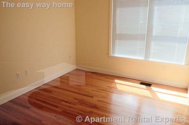 Photo - 15 Langdon St Unidad #1