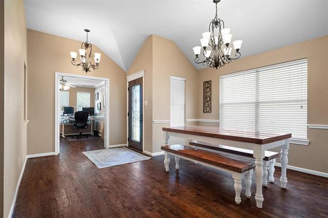 Photo - 2912 Day Star Dr