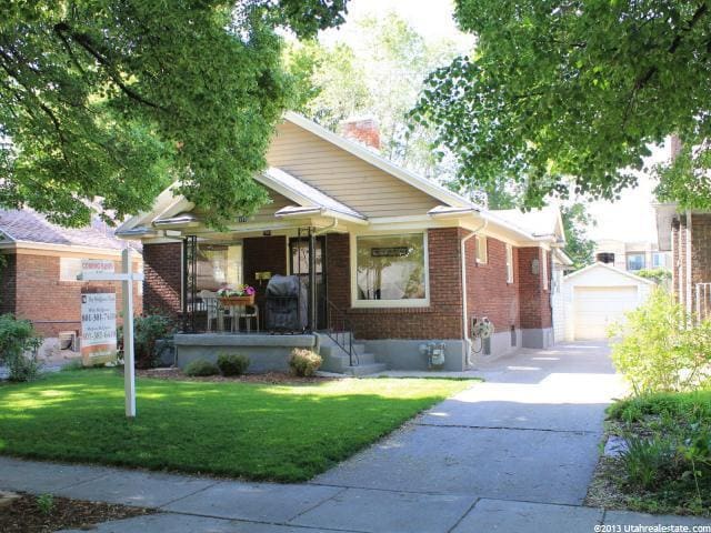 Photo - 157 Williams Ave S Casa