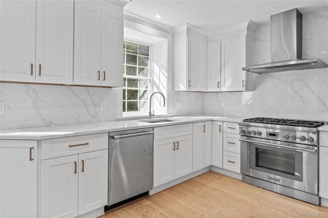 Photo - 26 Latimer Ln