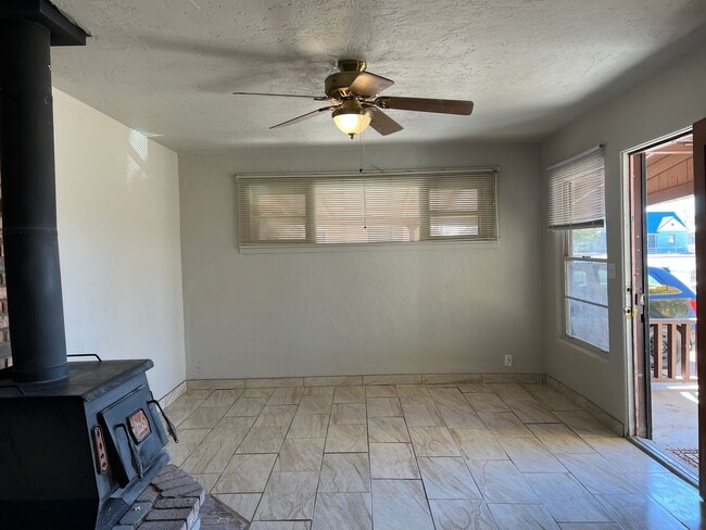 Photo - Reid Unit 406