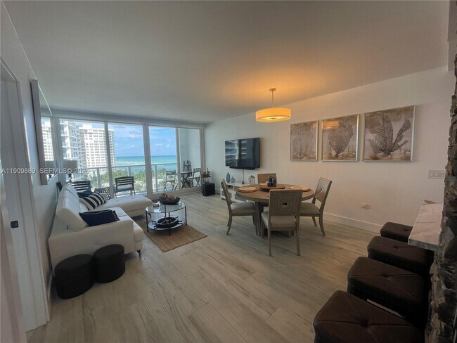 Photo - 3505 S Ocean Dr Unit 811