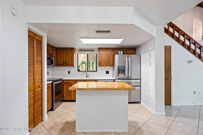 Photo - 123 Adams Ave