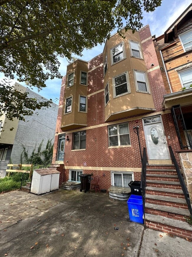 Photo - 2324 N Park Ave Unit A