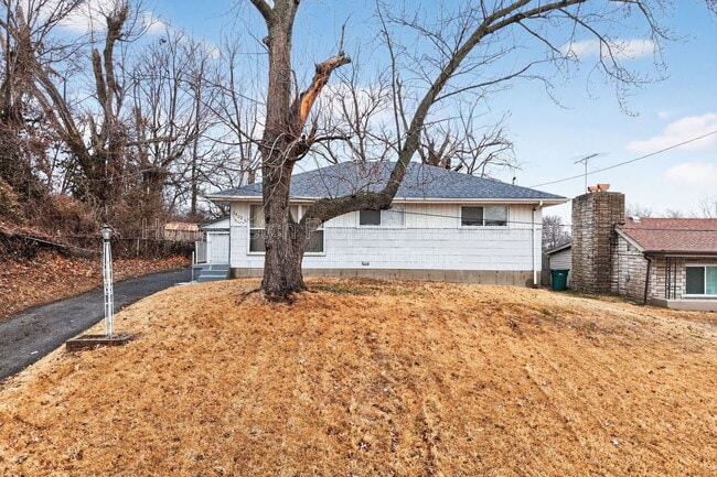 Photo - 2403 Gardner Dr