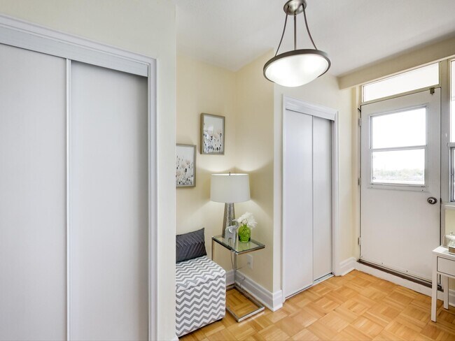 Photo - Cosburn Apartments